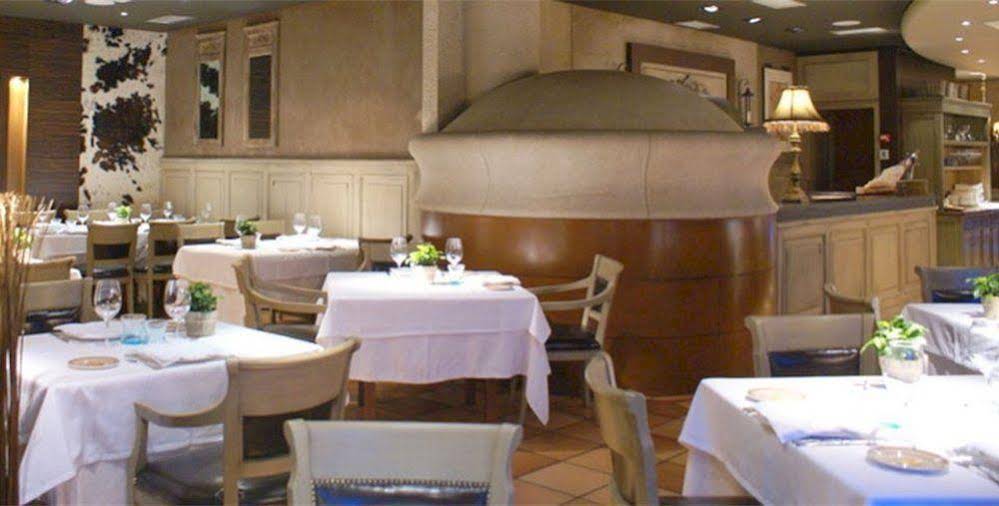 Hotel Coto Real