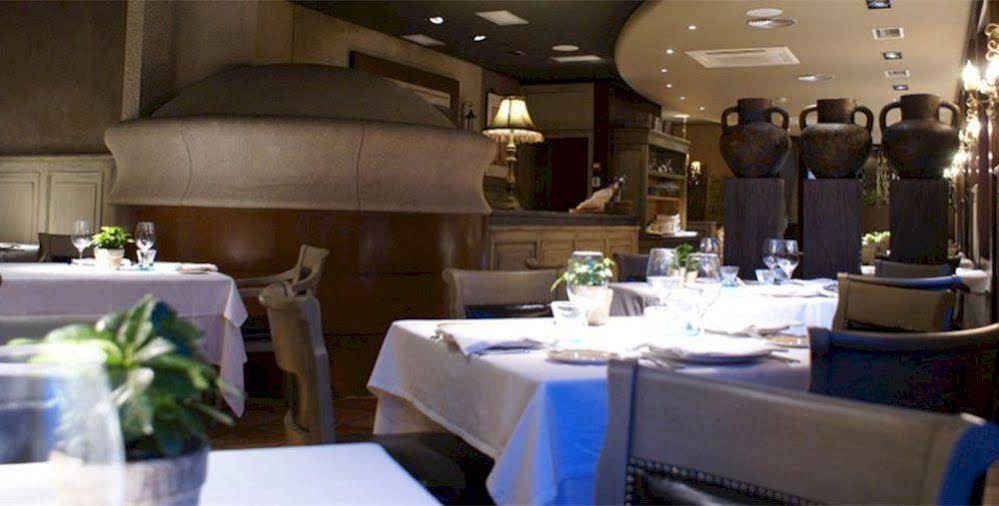 Hotel Coto Real