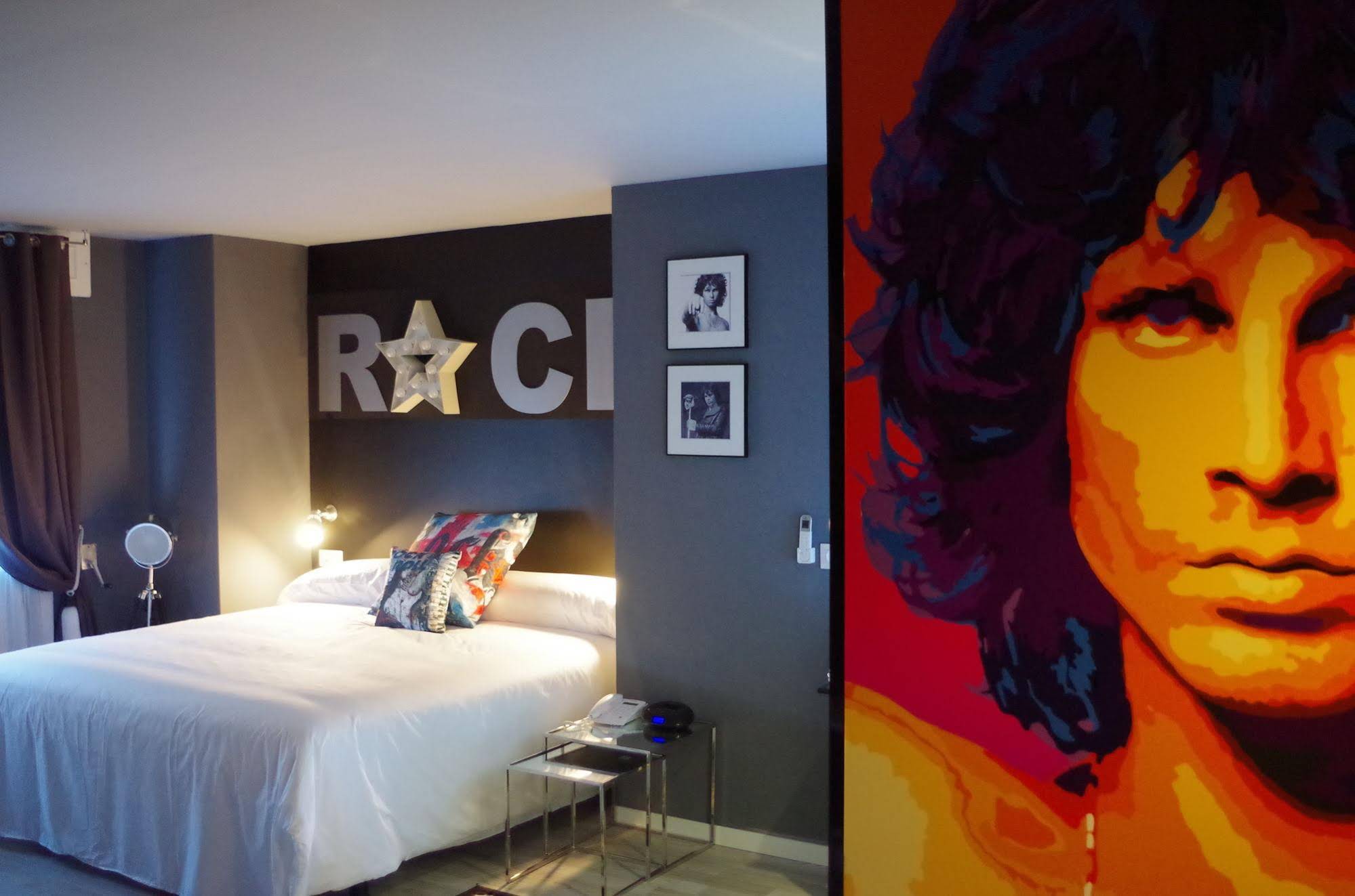 Rock Star Hotel