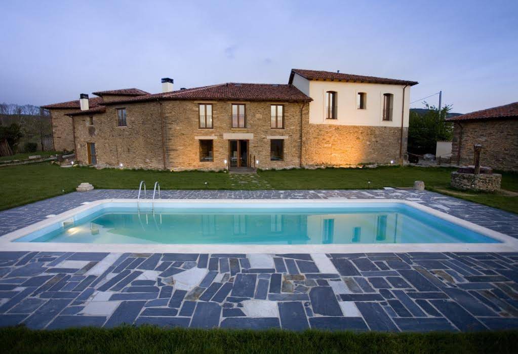 Hacienda Airabella