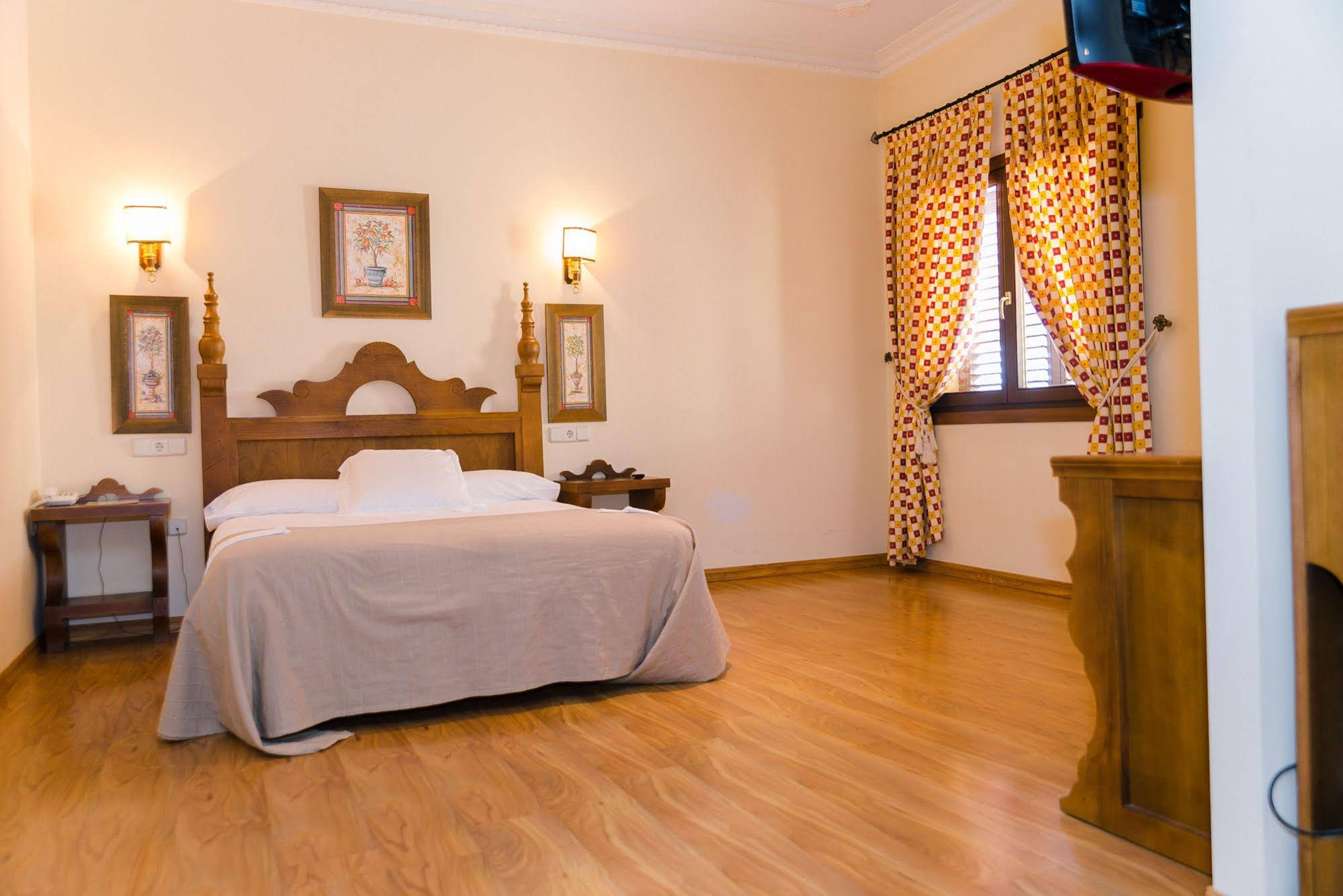Complejo Hostelero Paladium