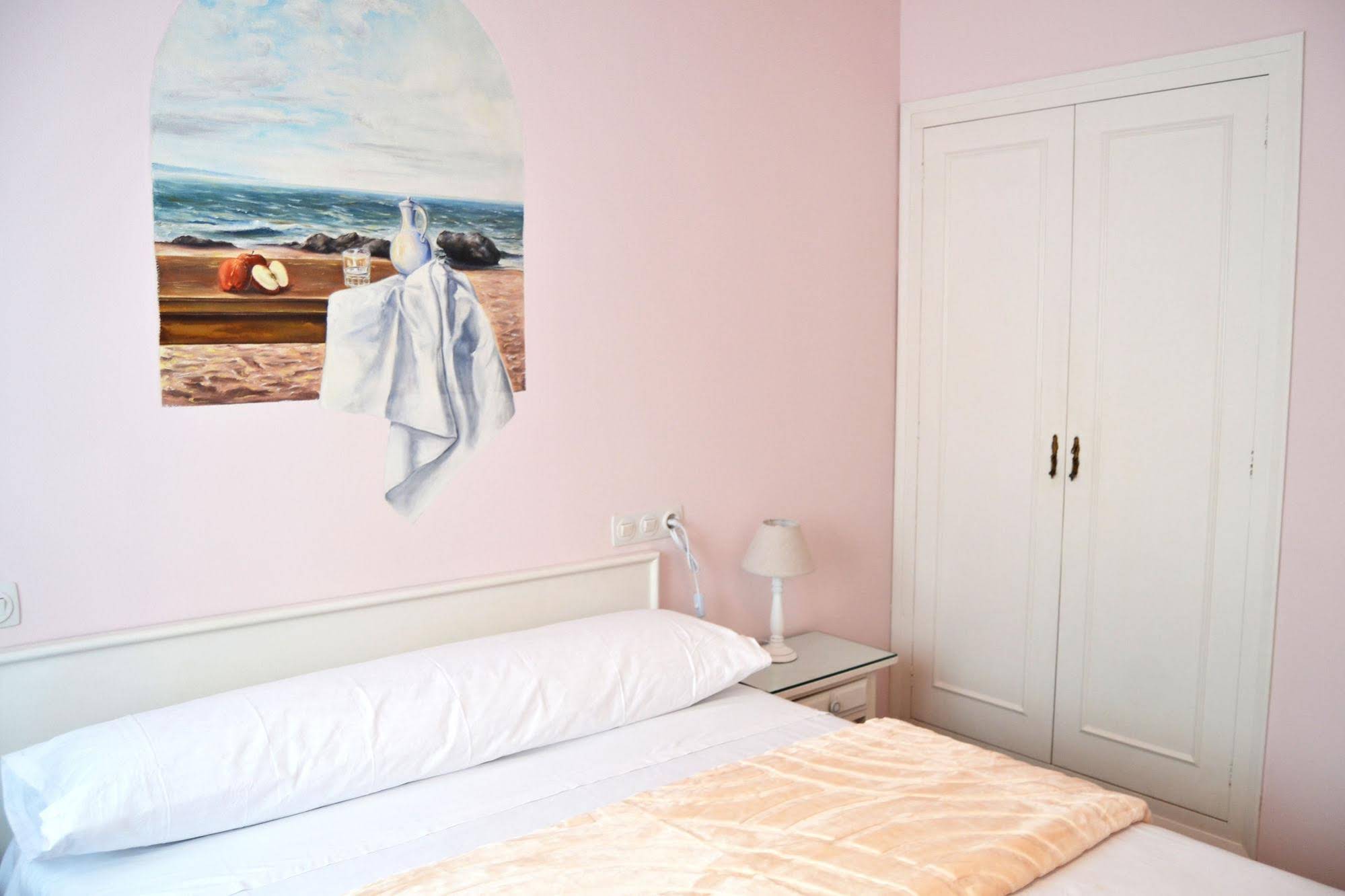 Hostal Isabel II