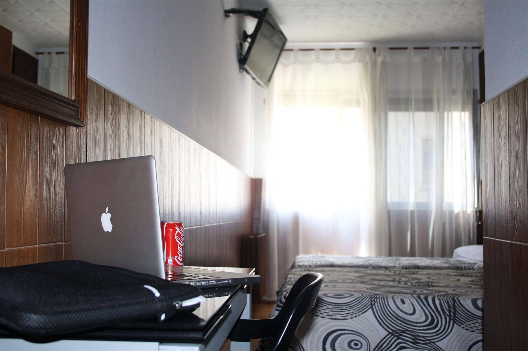 Hostal Sanmar