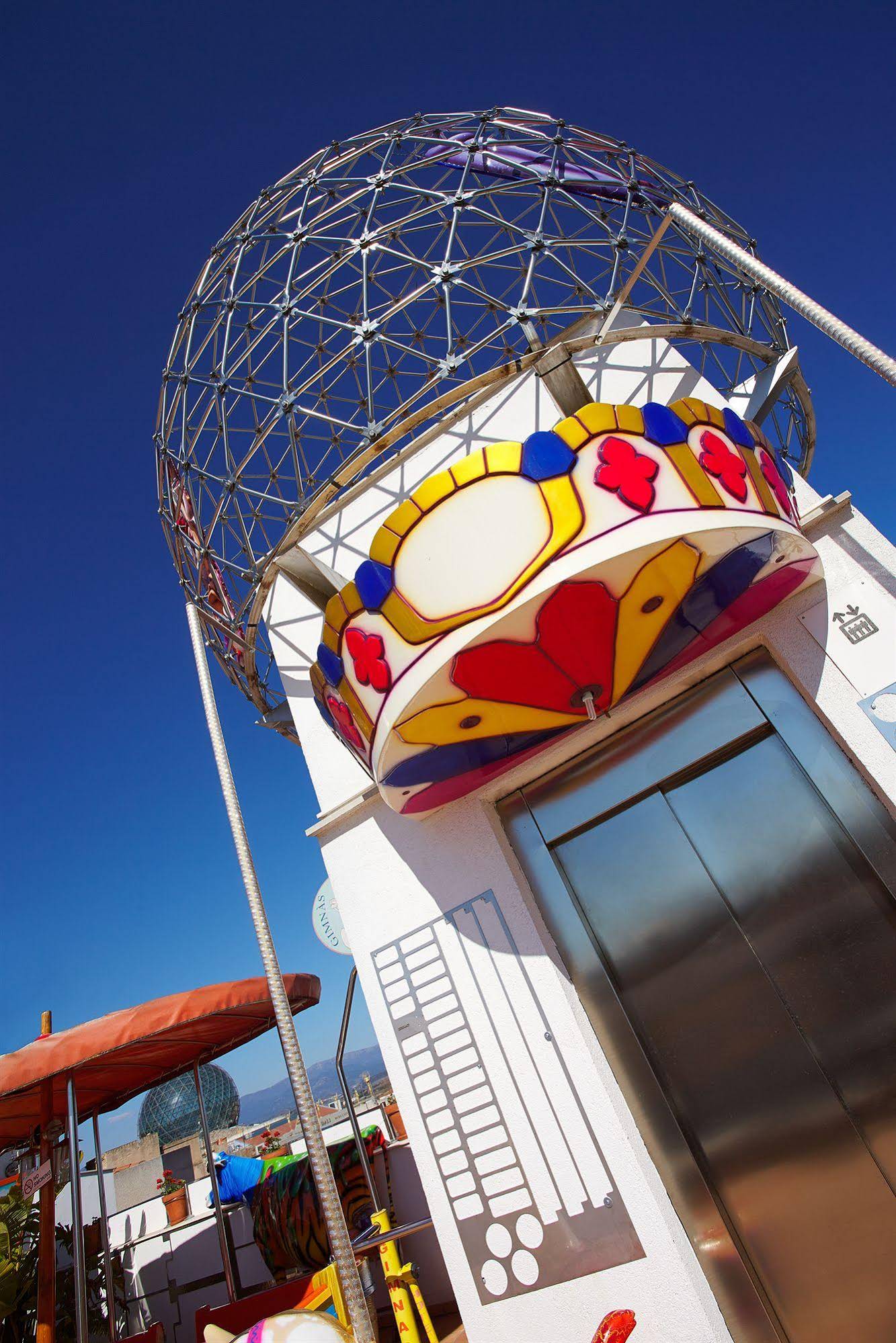 Plaza Inn