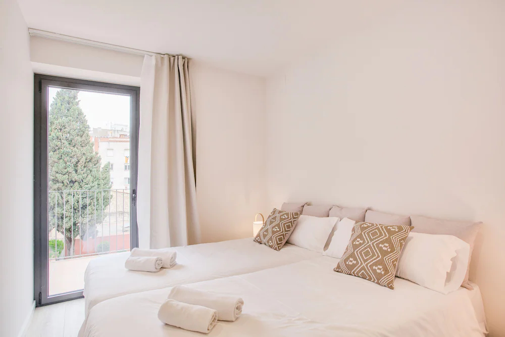 Flateli Exclusivos Placa Catalunya