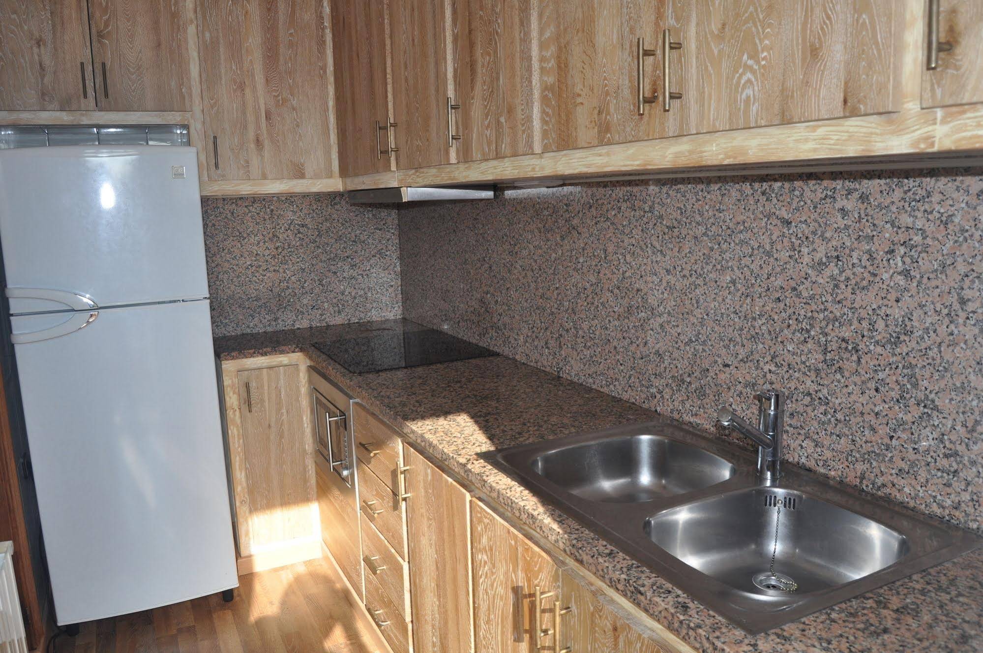 Girona Apartments