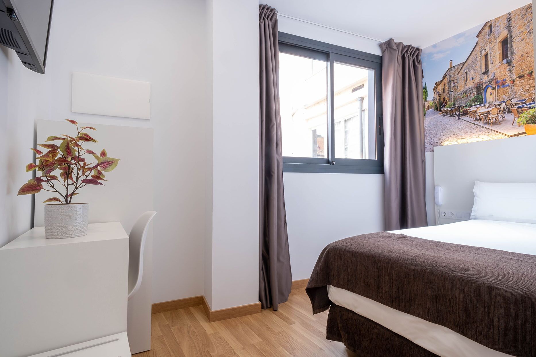 Hotel BestPrice Girona