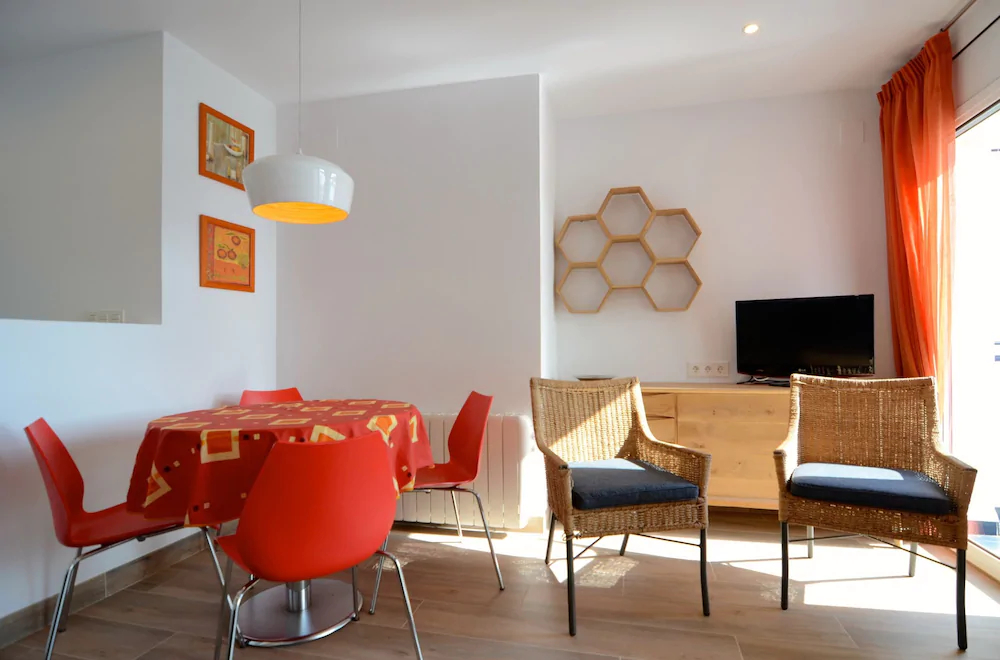 Apartamentos Passeig Del Mar