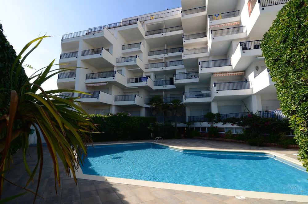 Apartamentos Passeig Del Mar