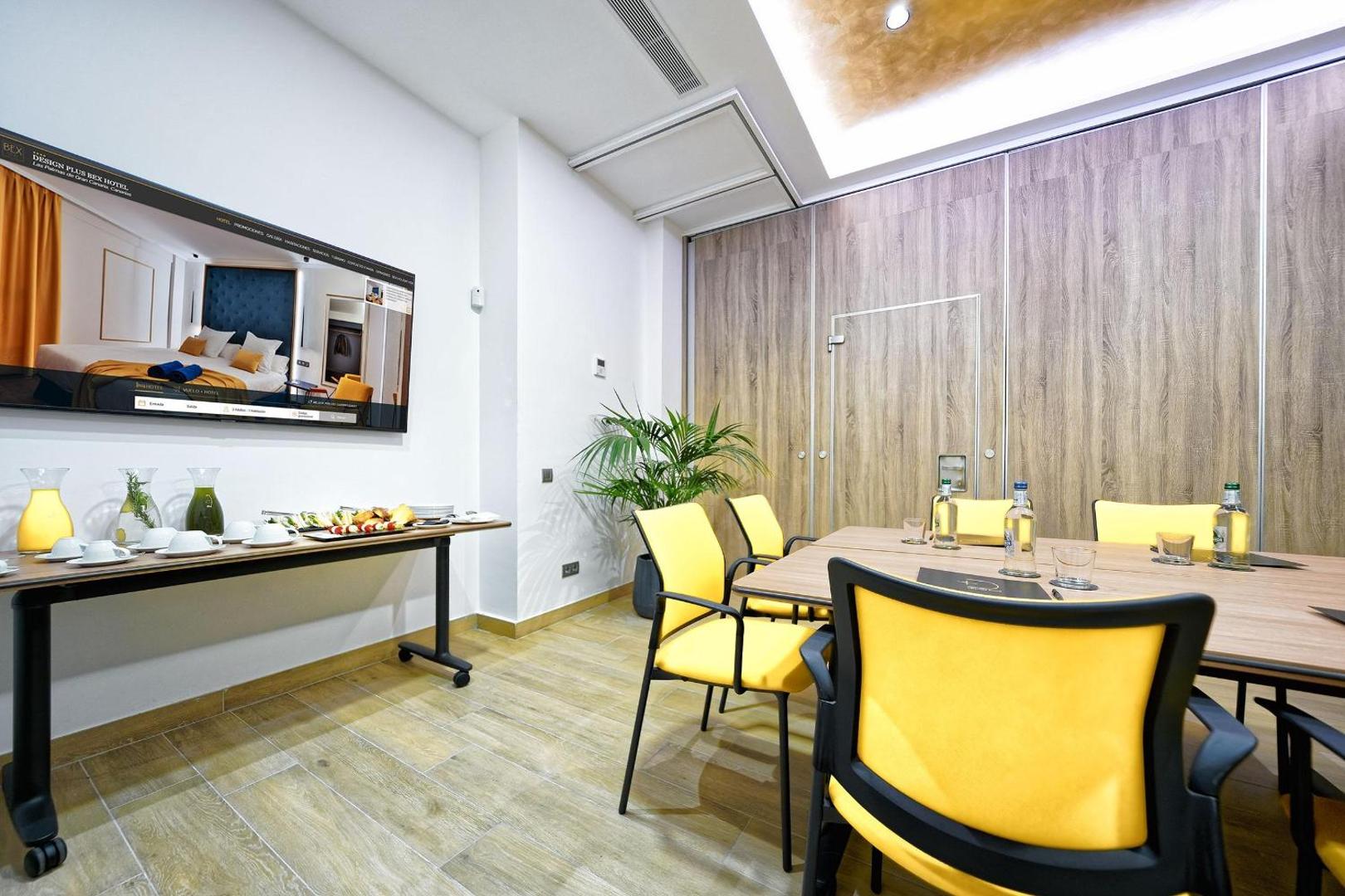 Design Plus BEX Hotel