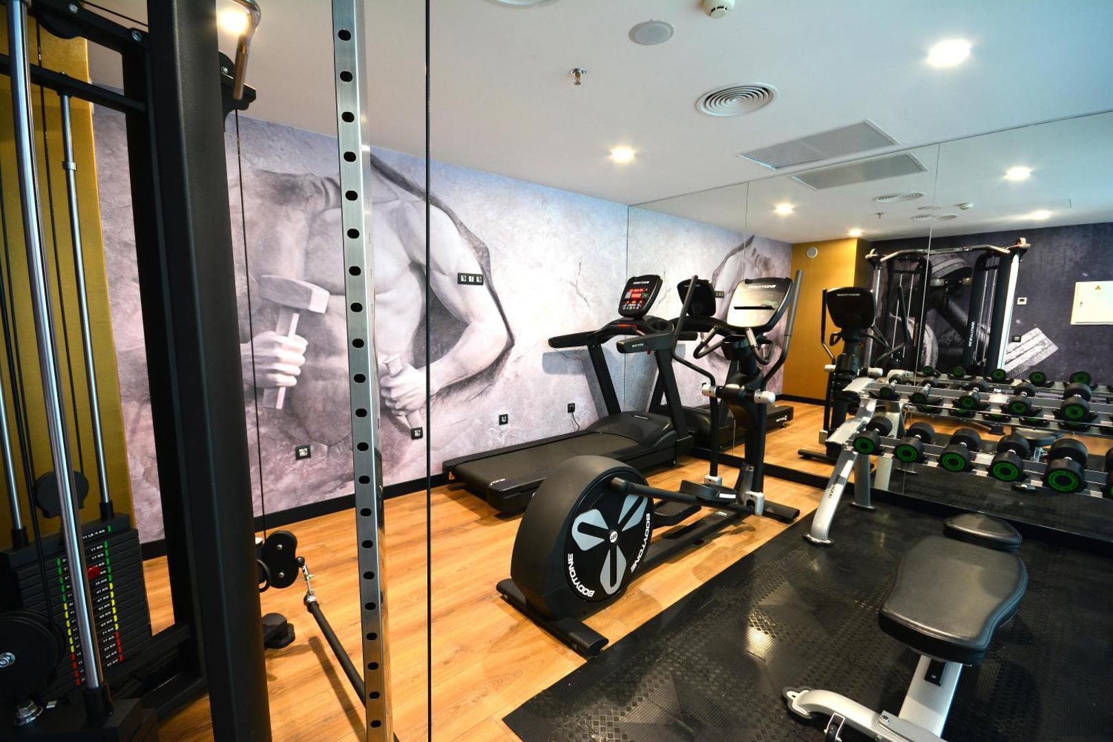 Design Plus BEX Hotel