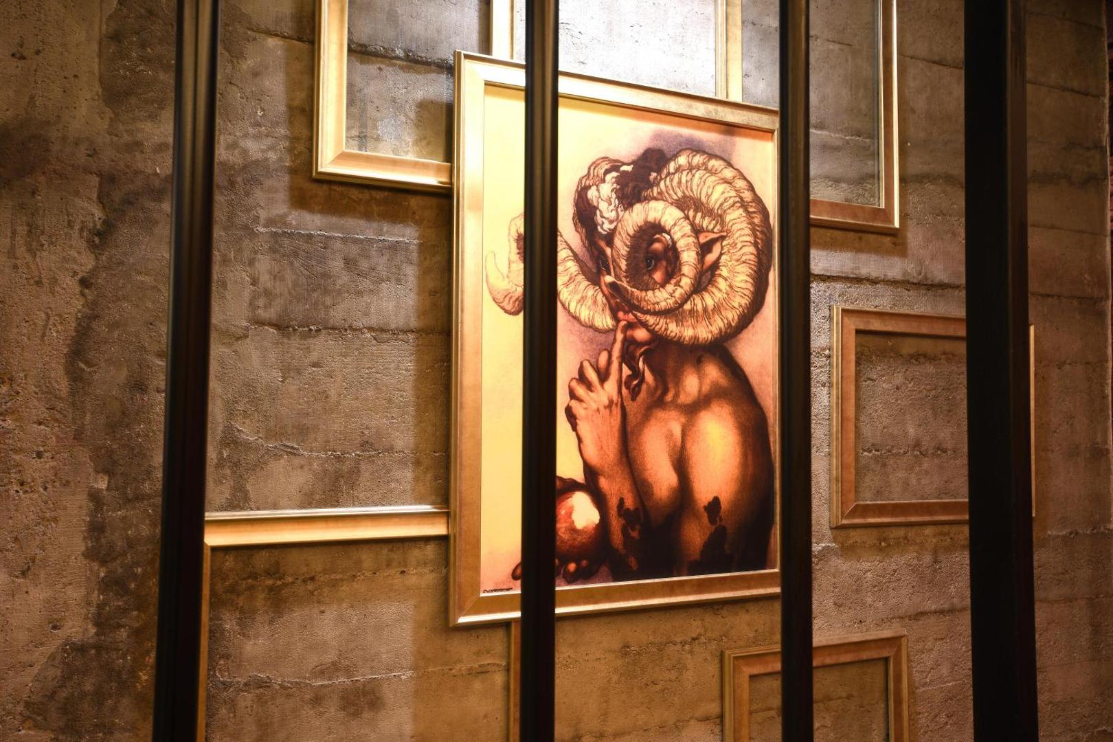 Design Plus BEX Hotel