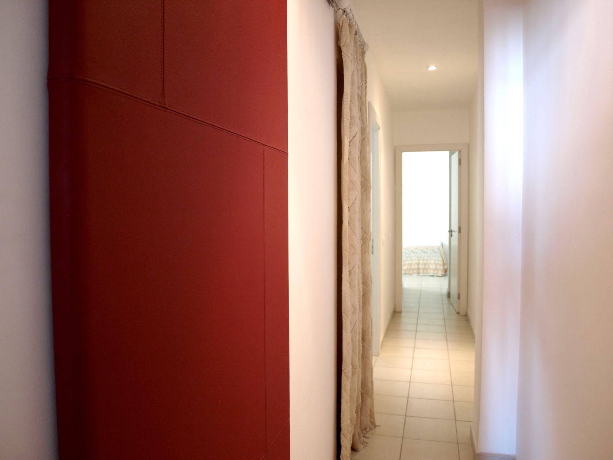 Flatguest Sweet Urban