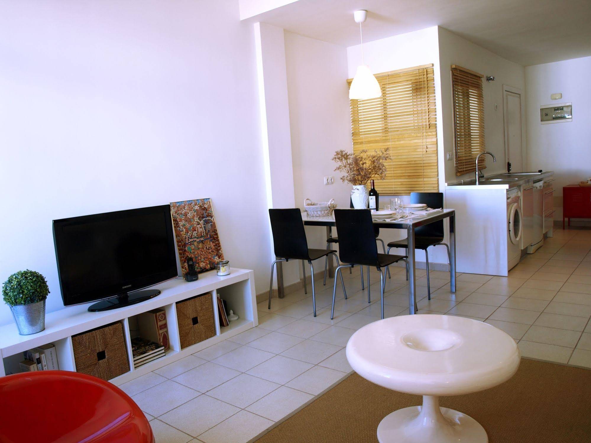 Flatguest Sweet Urban