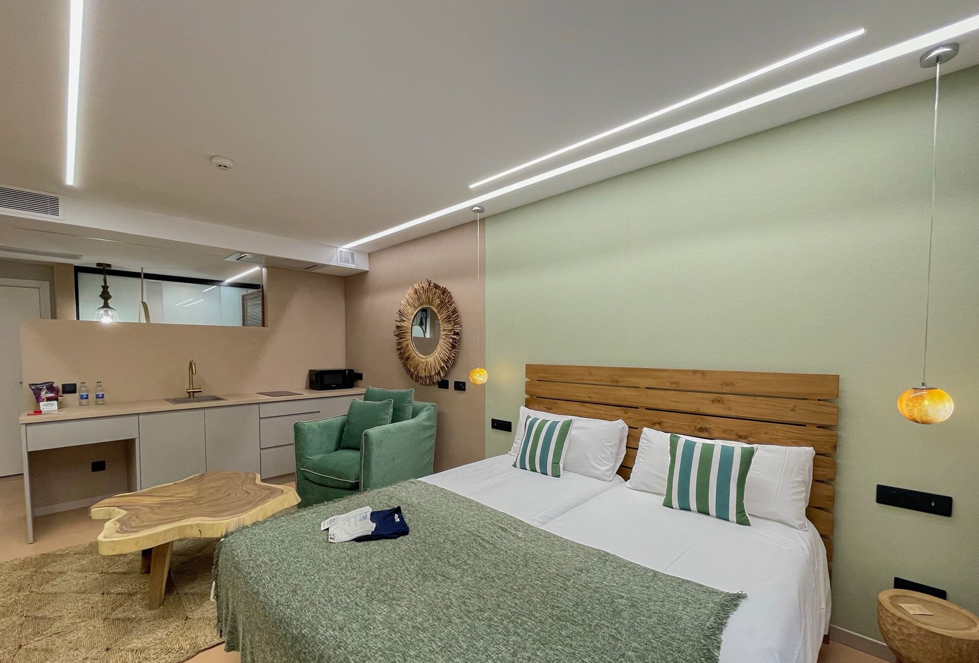 Gran Marina Suites