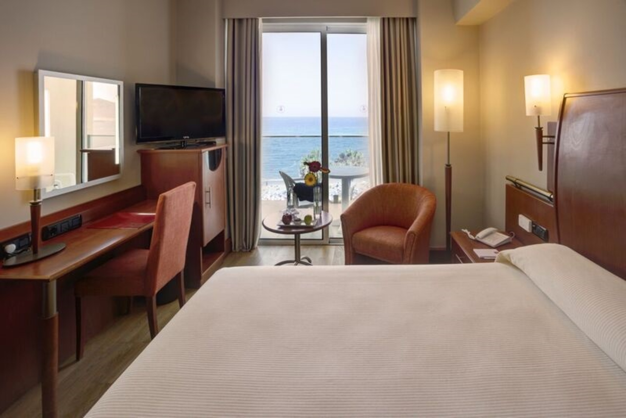 Bull Hotel Reina Isabel & Spa