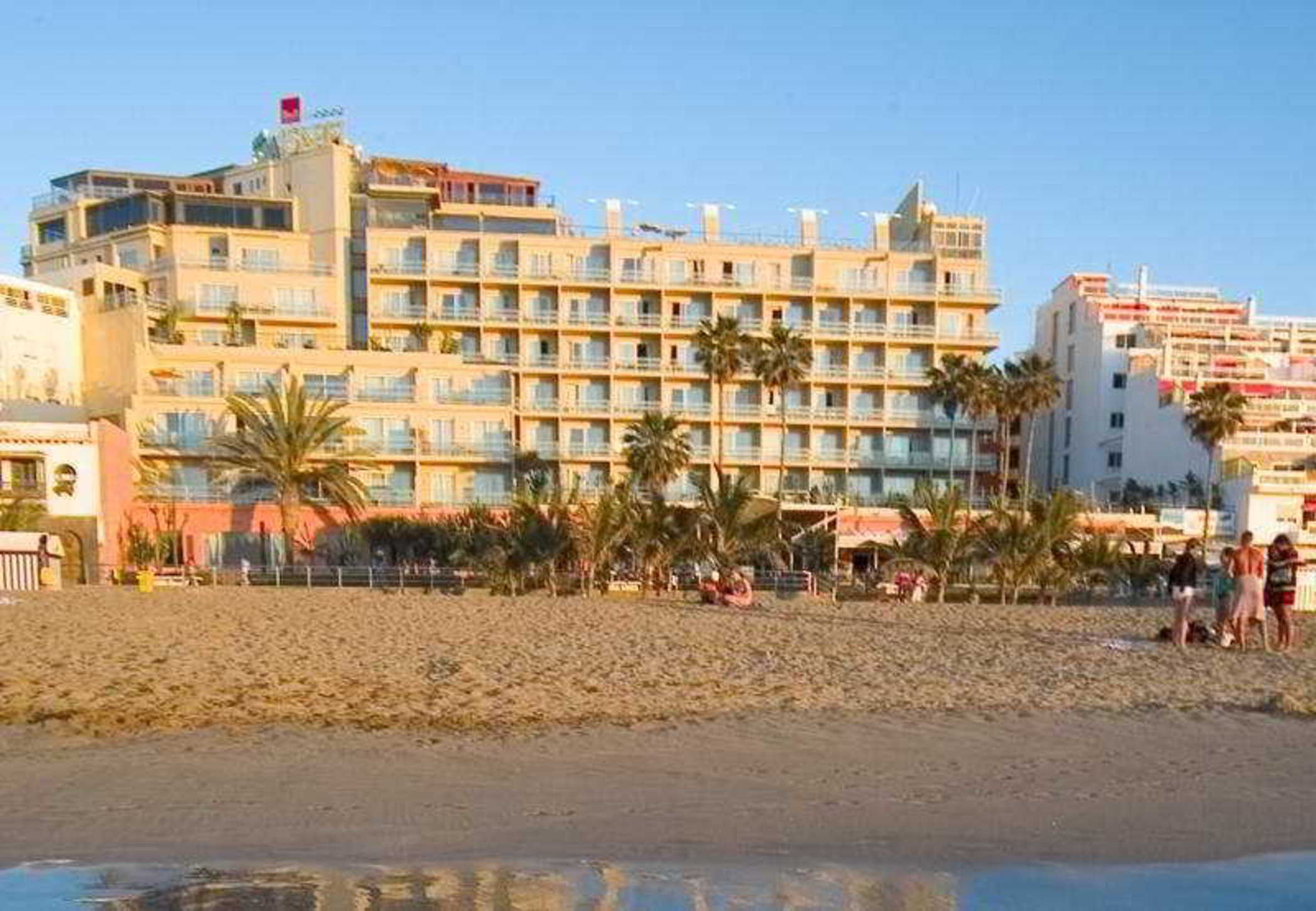 Bull Hotel Reina Isabel & Spa