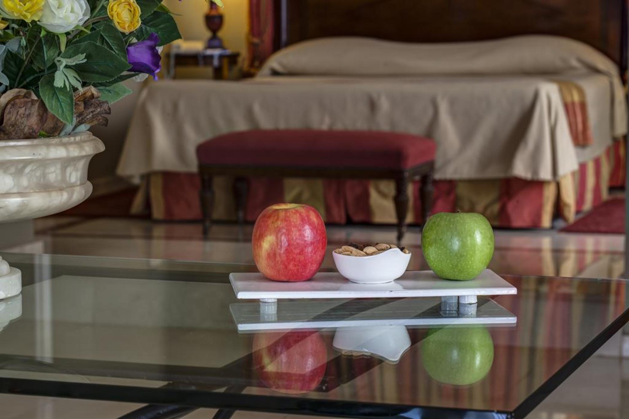 Bull Hotel Reina Isabel & Spa