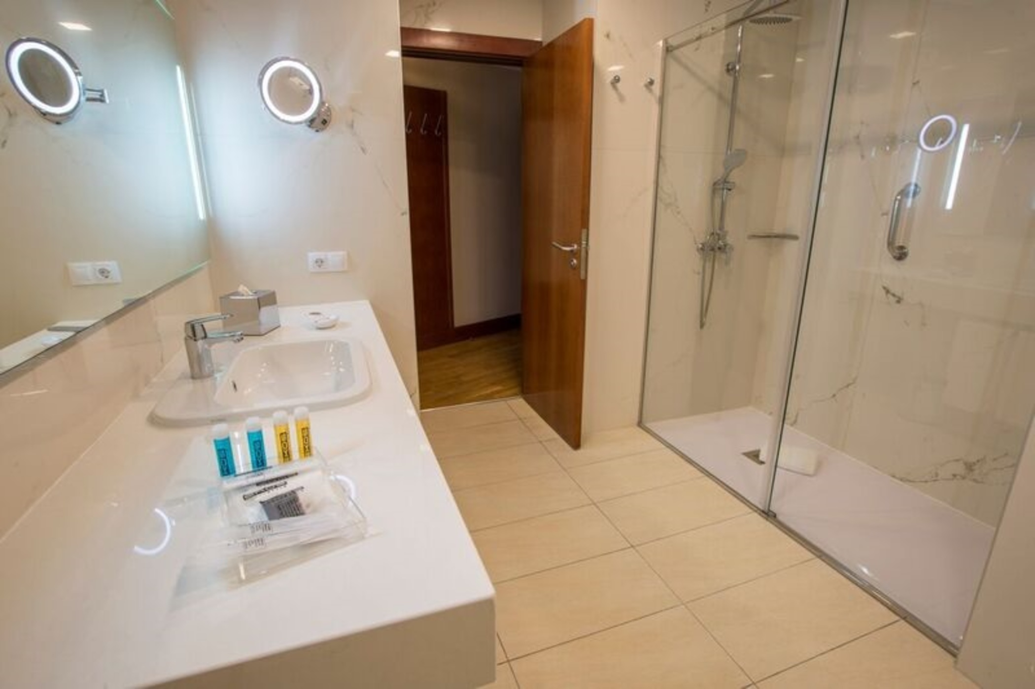 Bull Hotel Reina Isabel & Spa