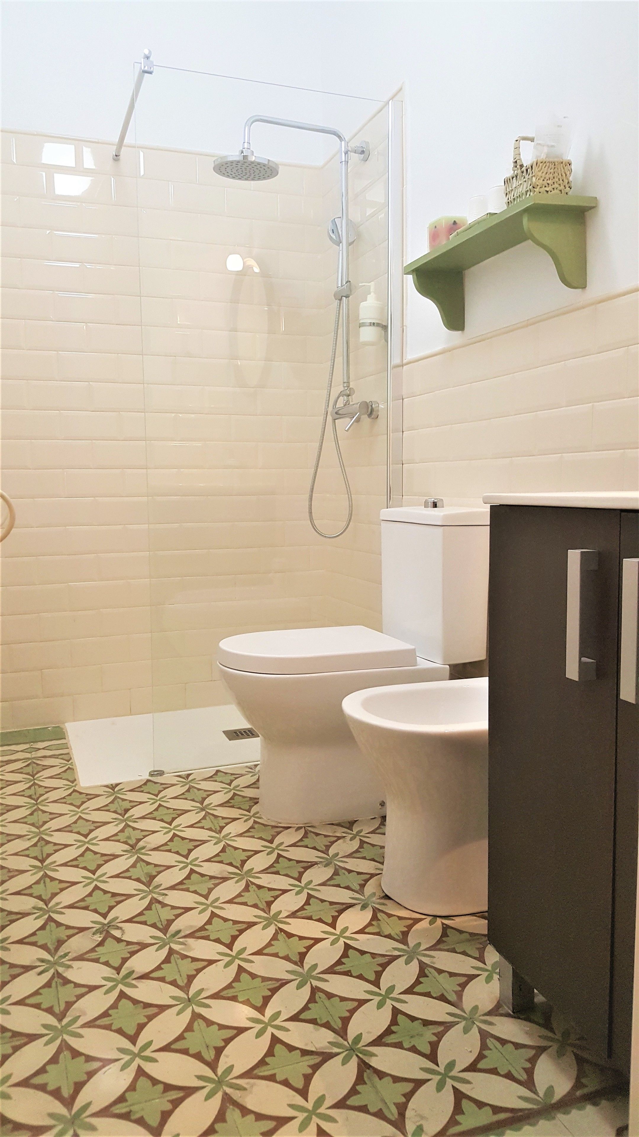 Los Canaritos Guest House