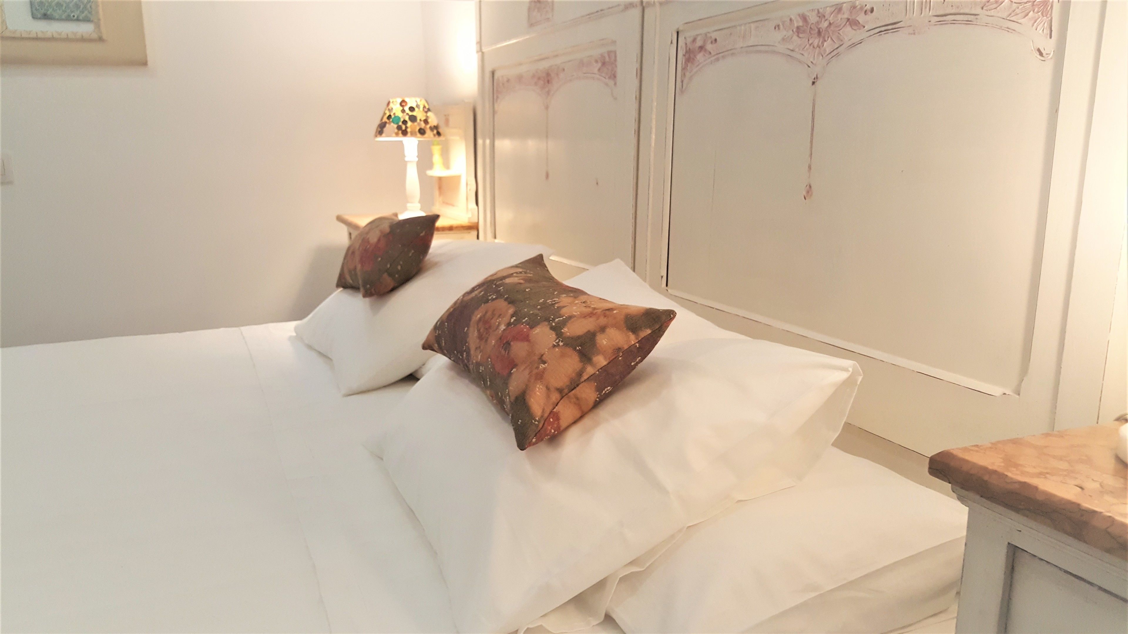 Los Canaritos Guest House