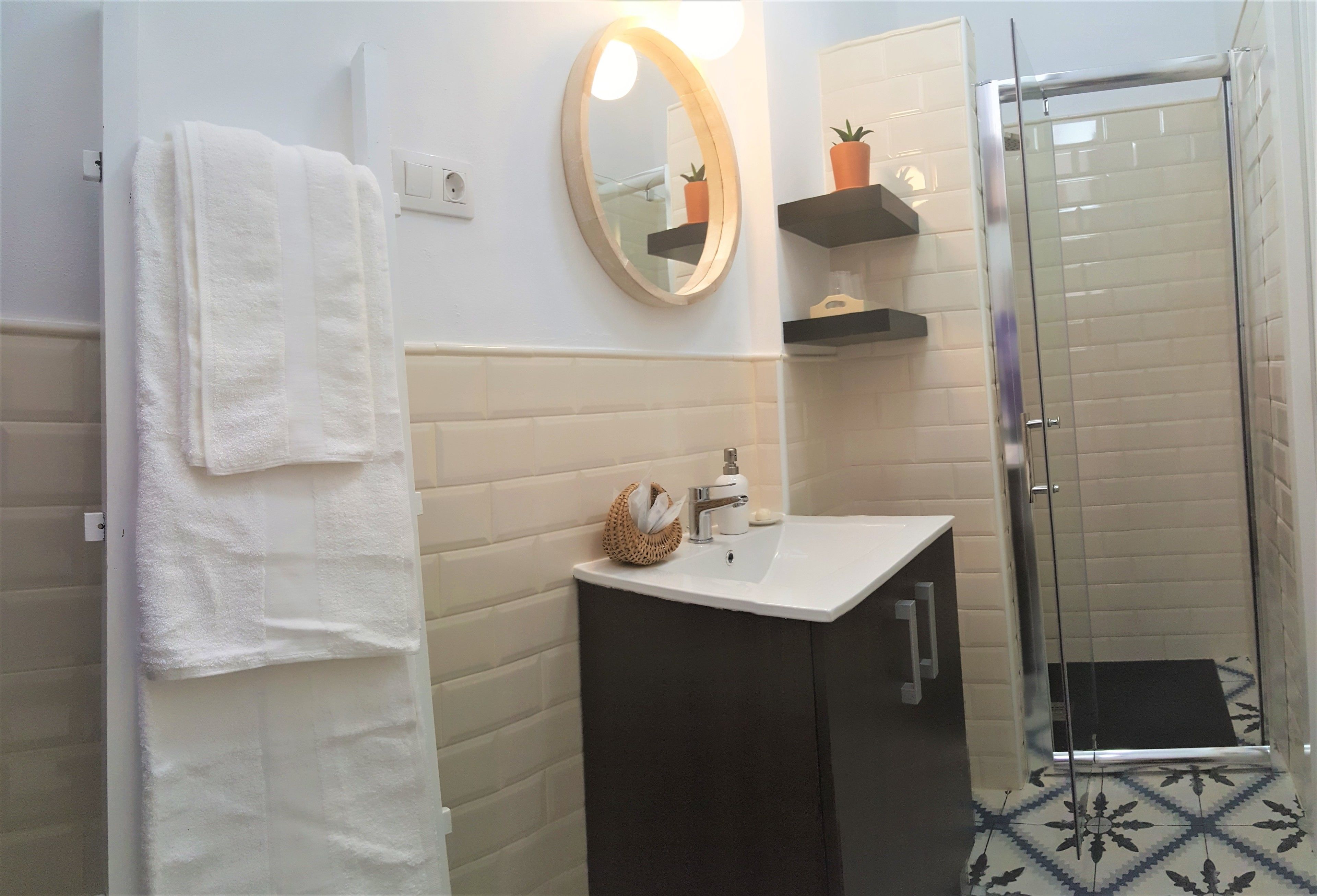 Los Canaritos Guest House