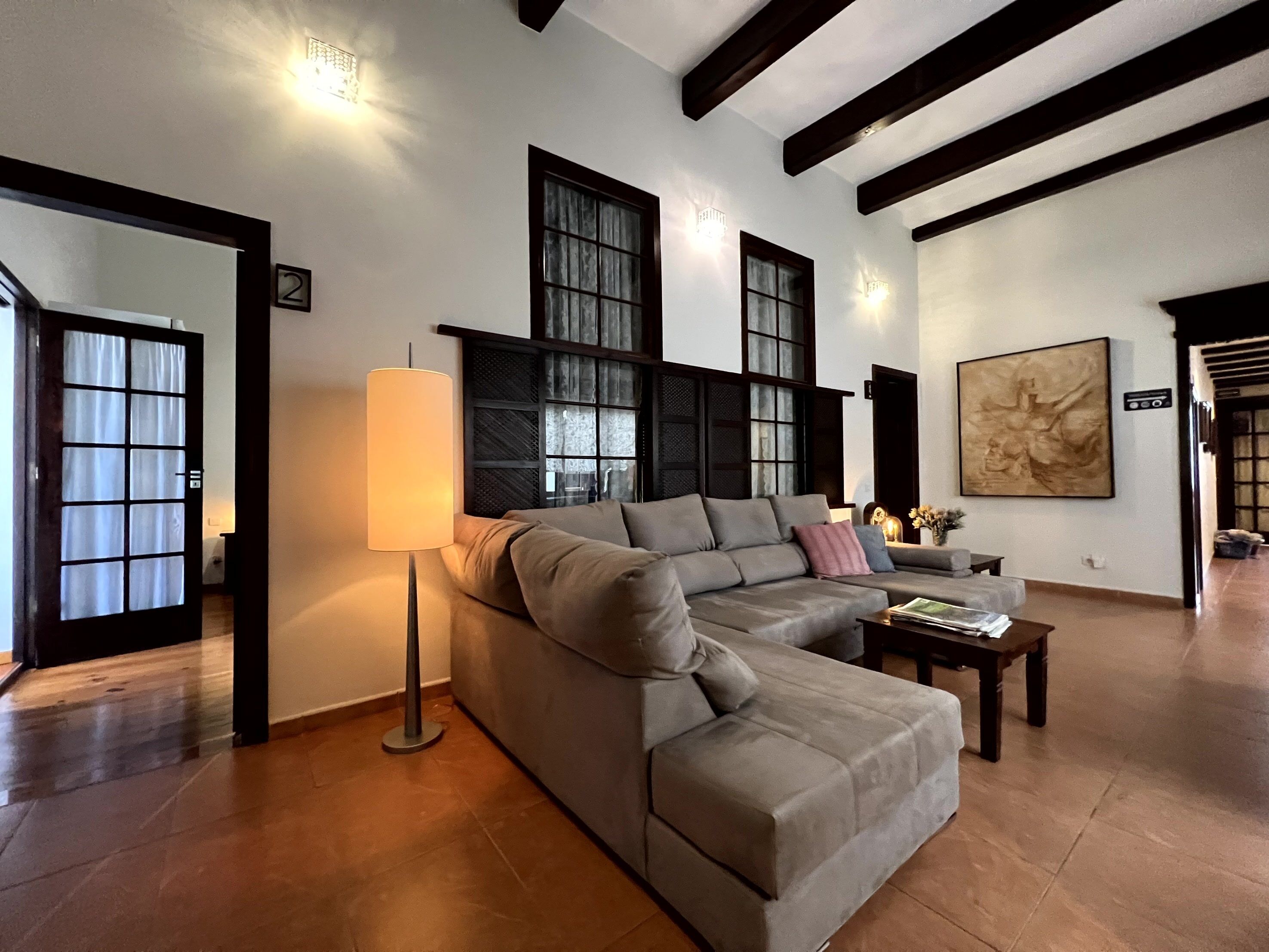 Santa Ana Suite & Rooms