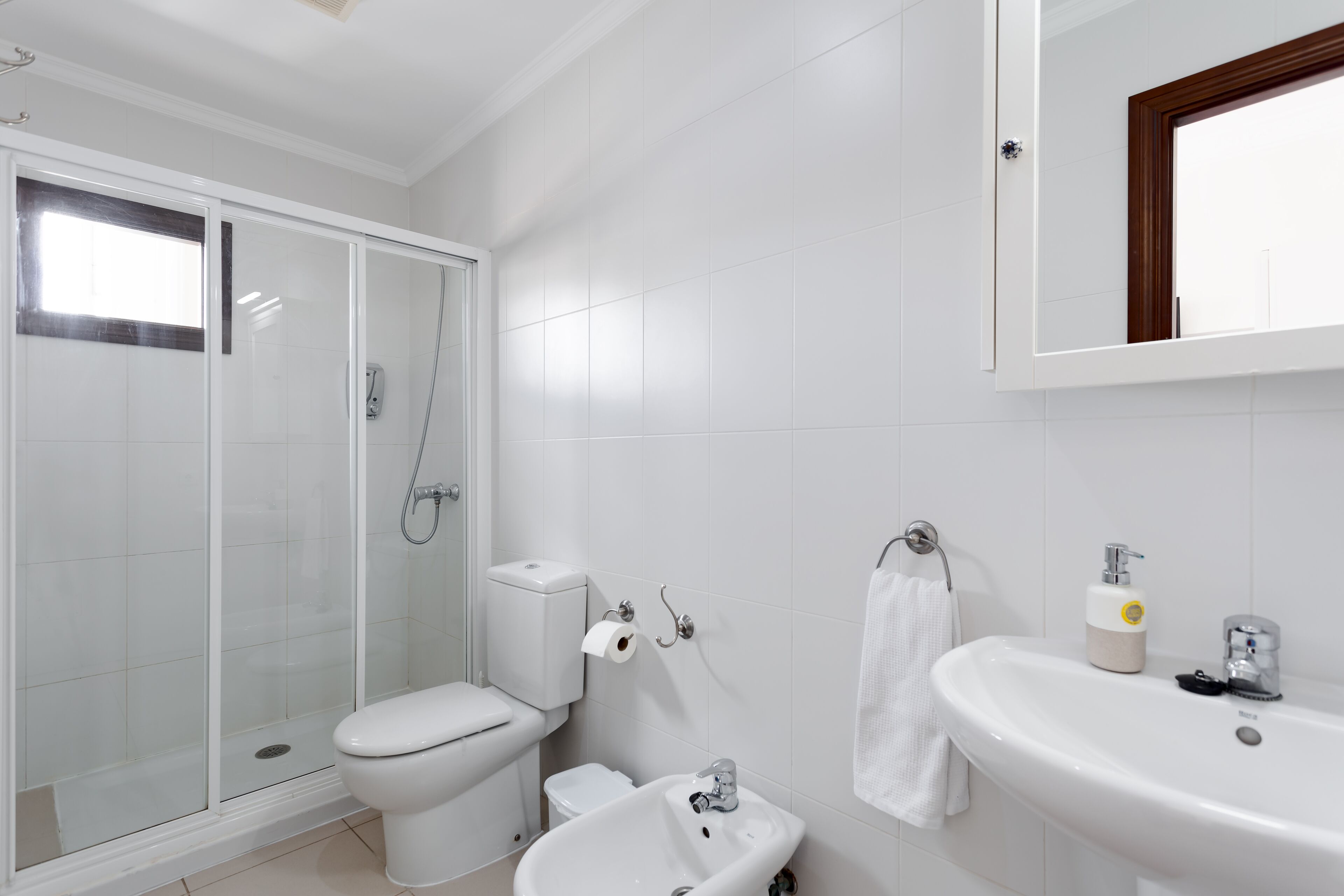 Santa Ana Suite & Rooms