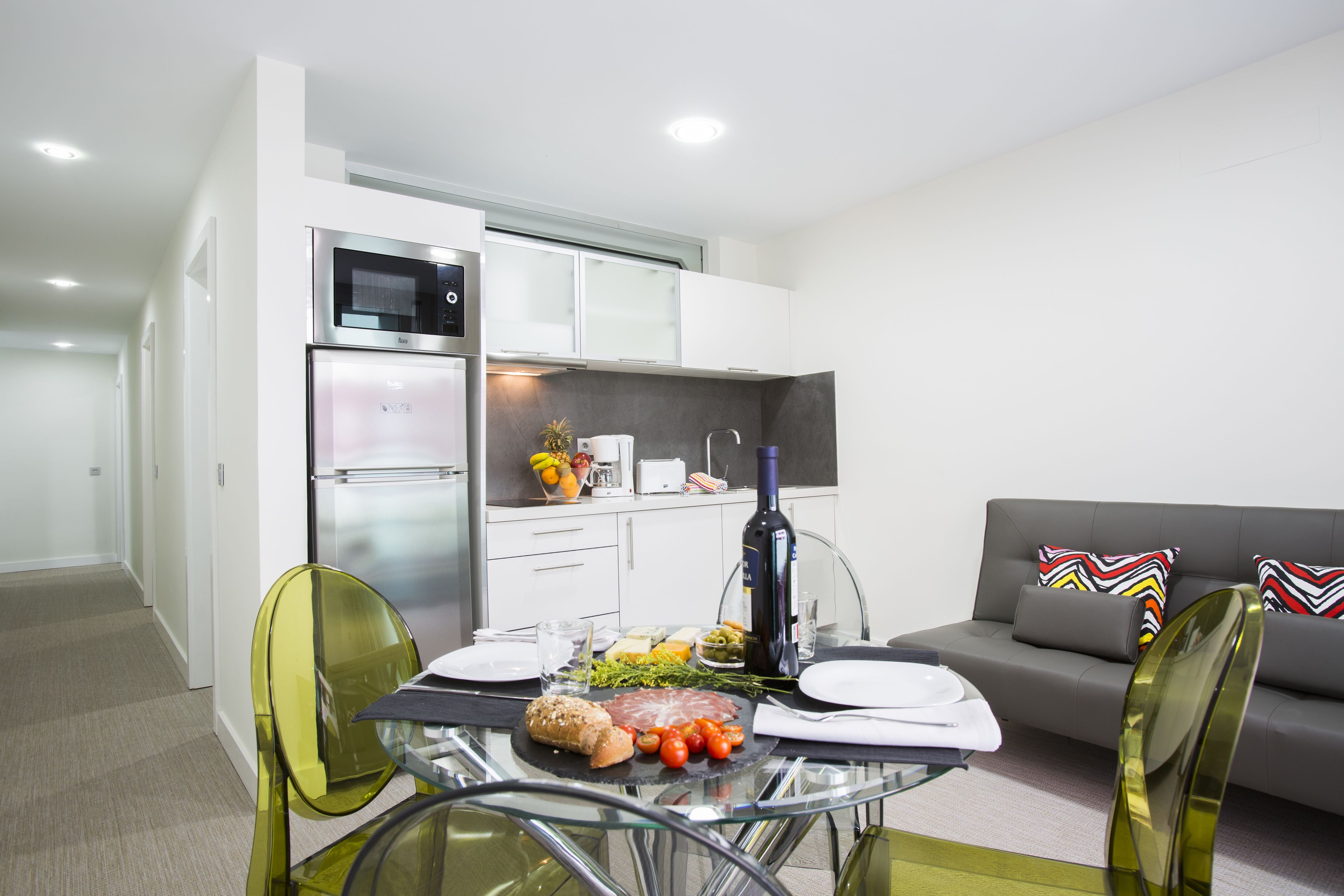 Valentina Beach Apartments & Suites