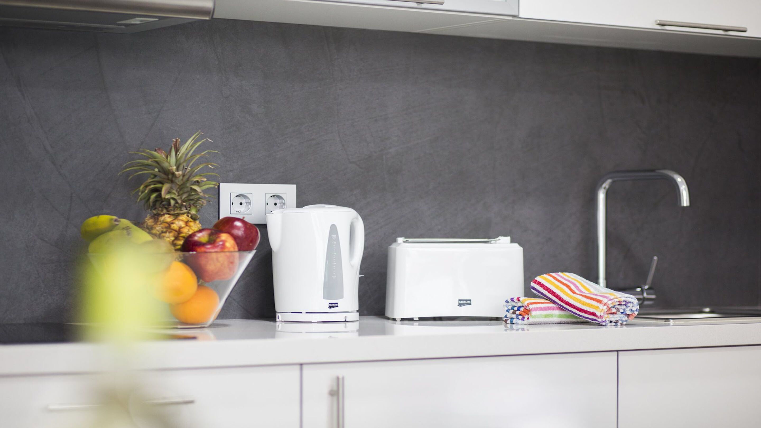 Valentina Beach Apartments & Suites