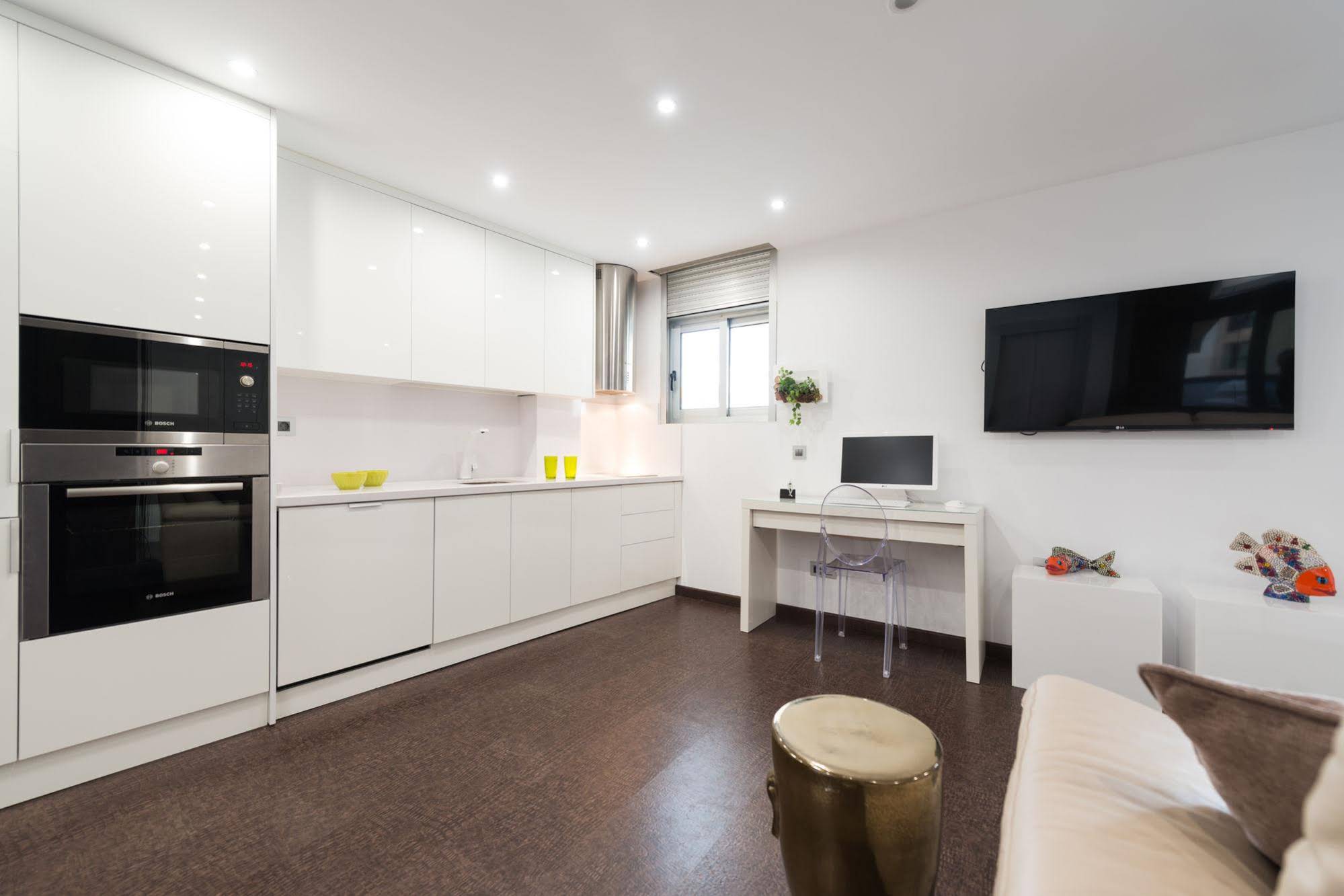 Wavia Hotel - Adults Only