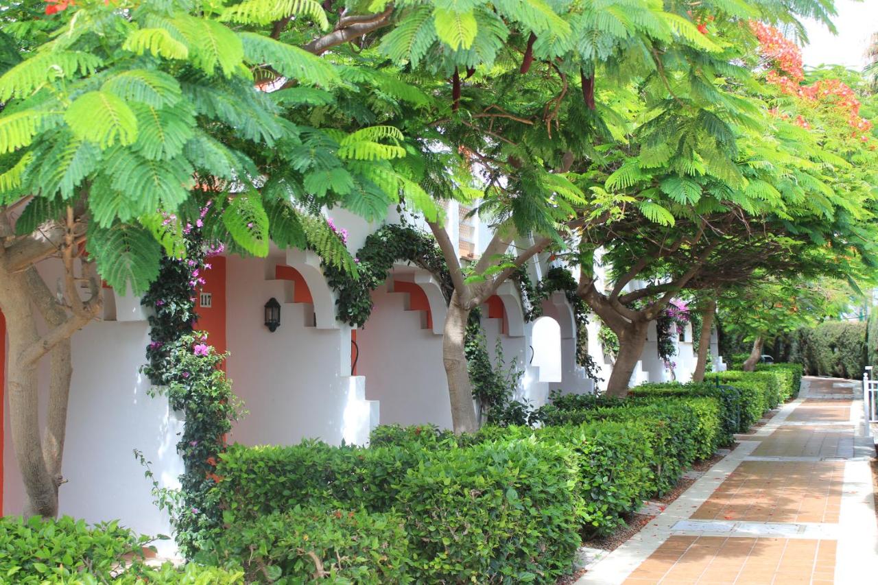 Bungalows Cordial Green Golf