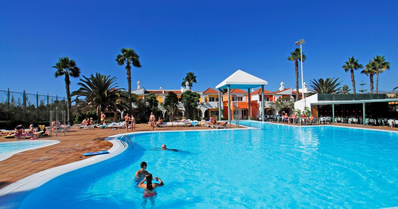 Bungalows Cordial Green Golf