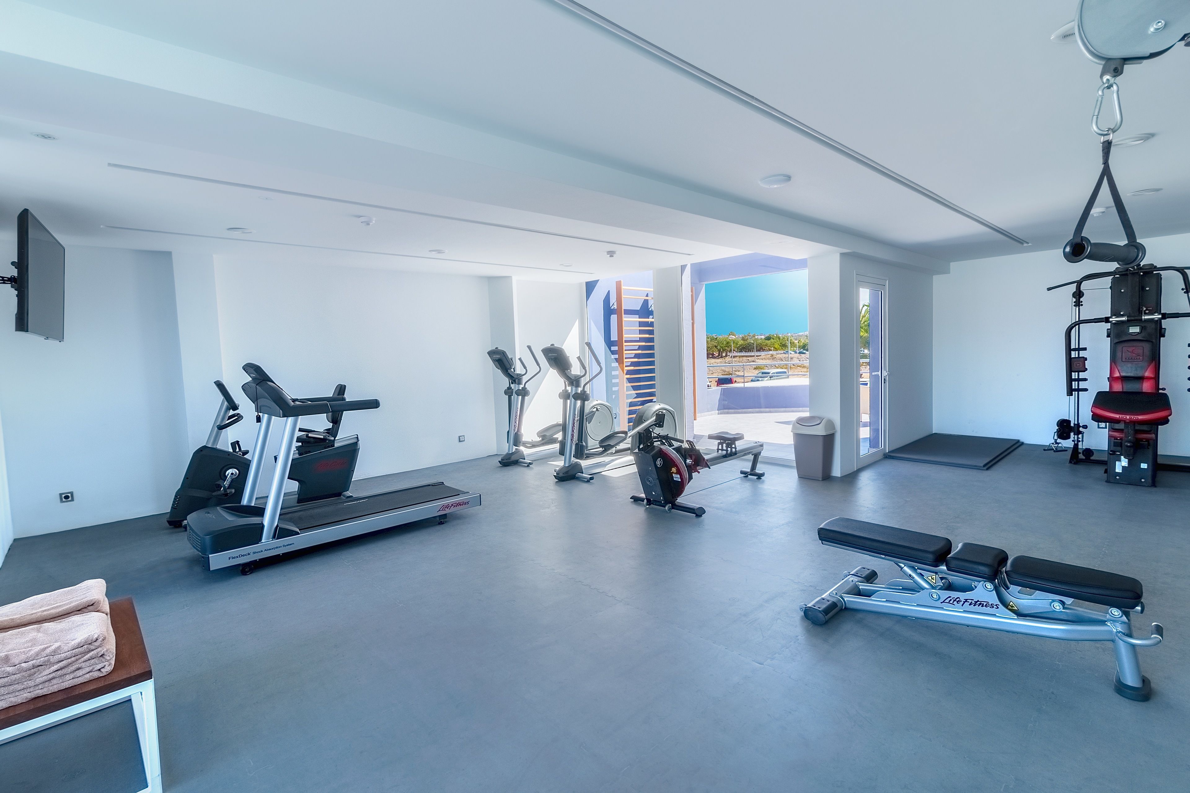 Hotel LIVVO Los Calderones