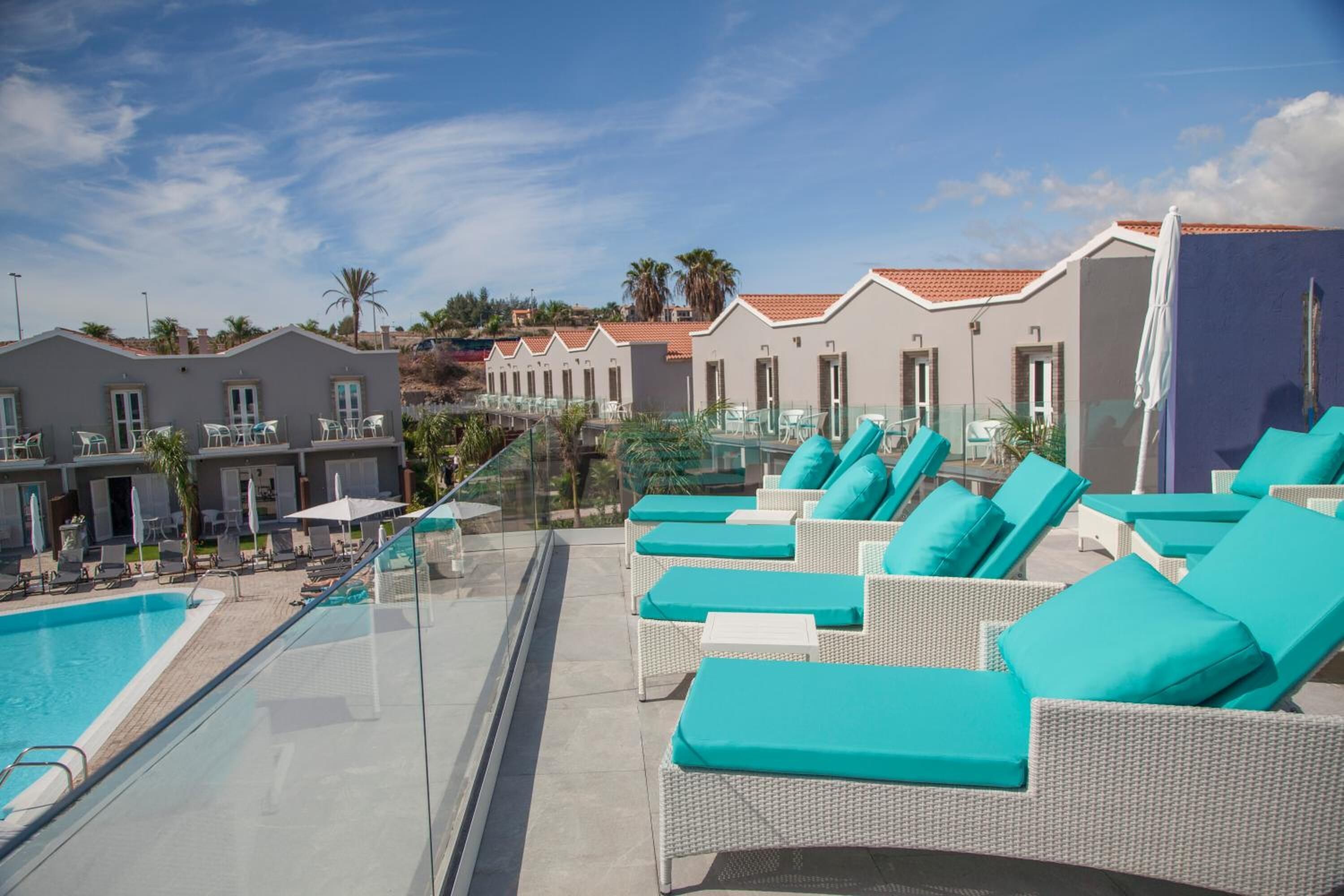 Hotel LIVVO Los Calderones