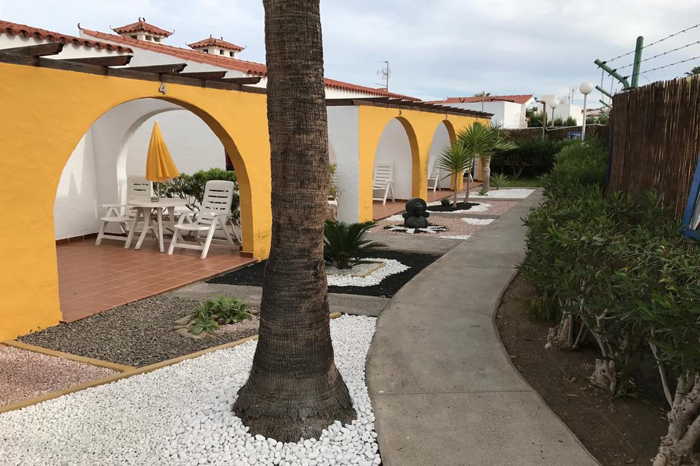 Rainbow Golf Bungalows, Gay Boutique Resort