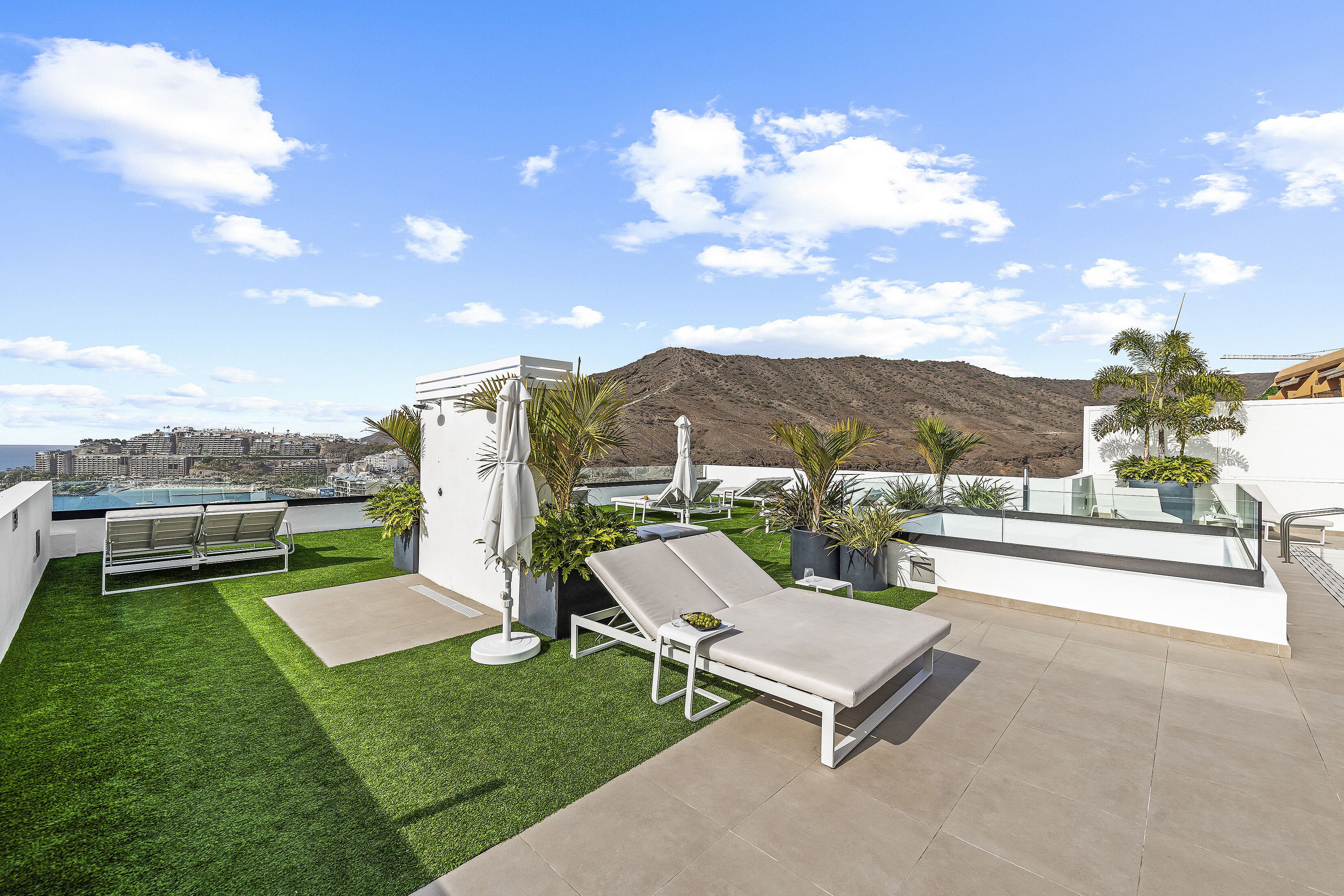 Palmera Sea View