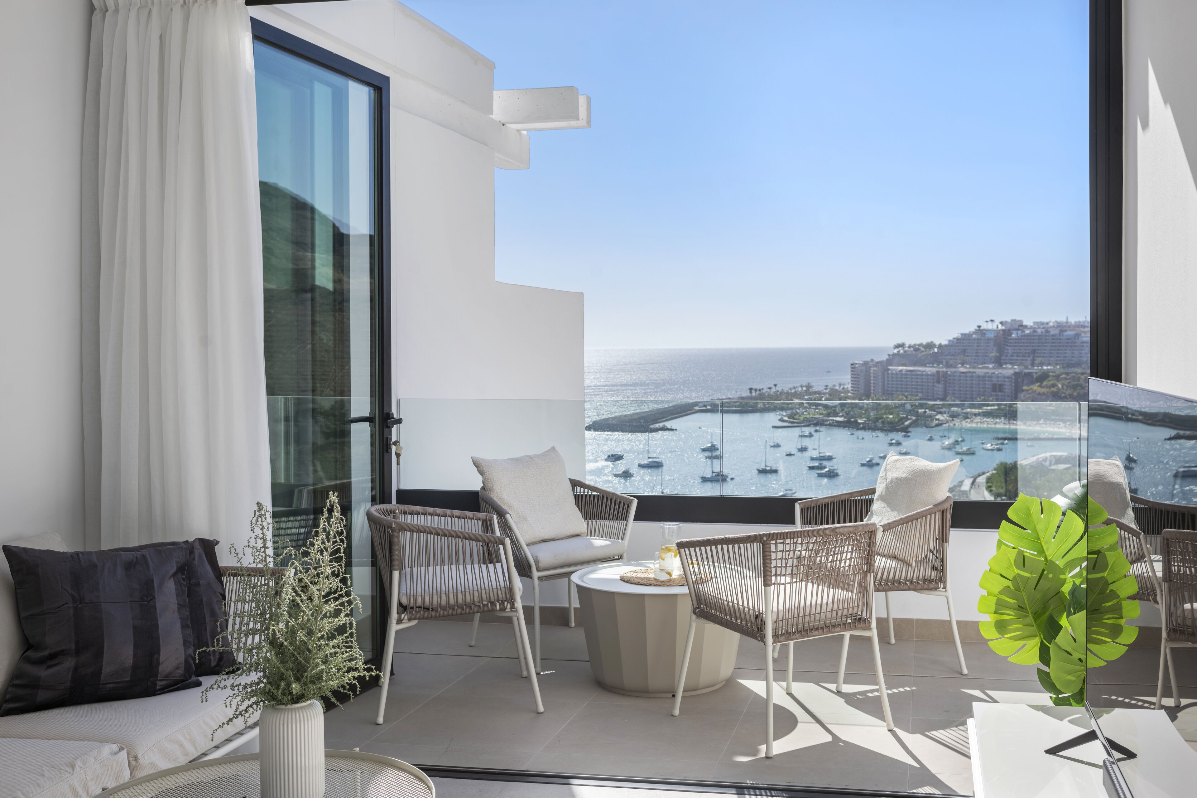 Palmera Sea View