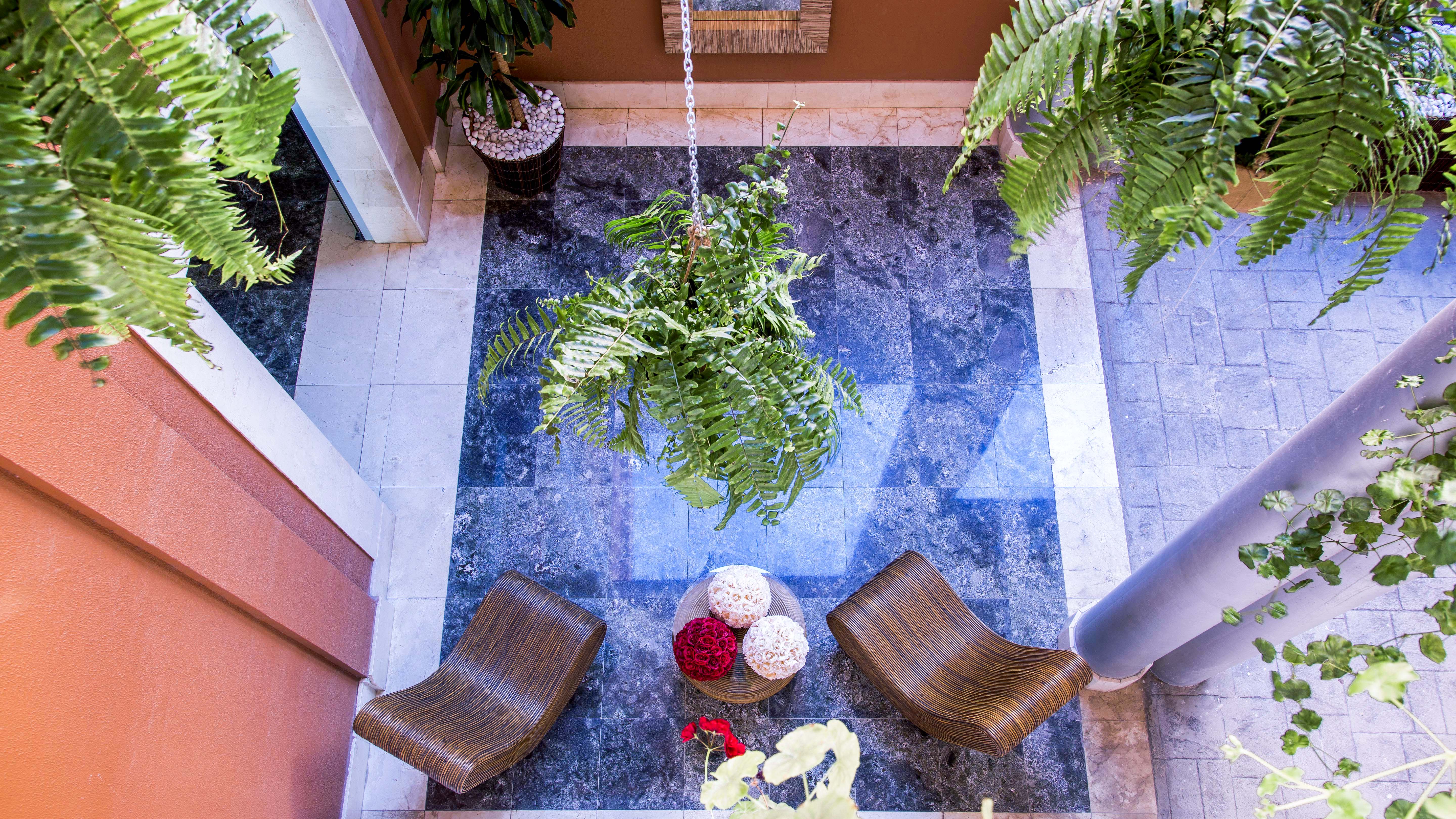 Serinity Amadores Apartments