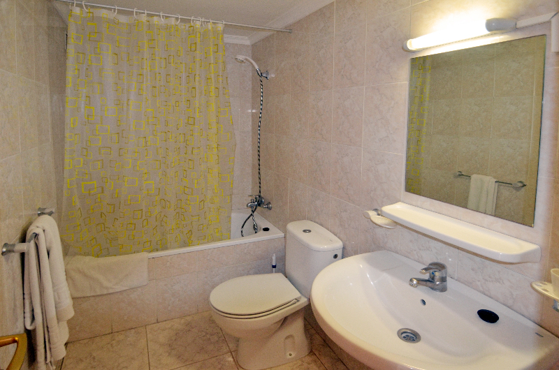 Apartamentos Los Juncos I