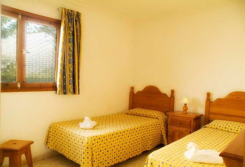 Apartamentos Los Juncos I