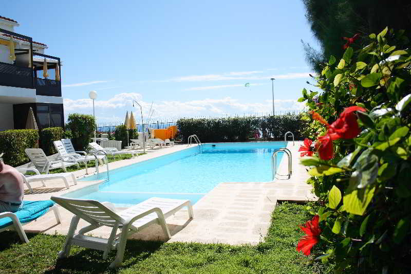 Apartamentos Corona Playa