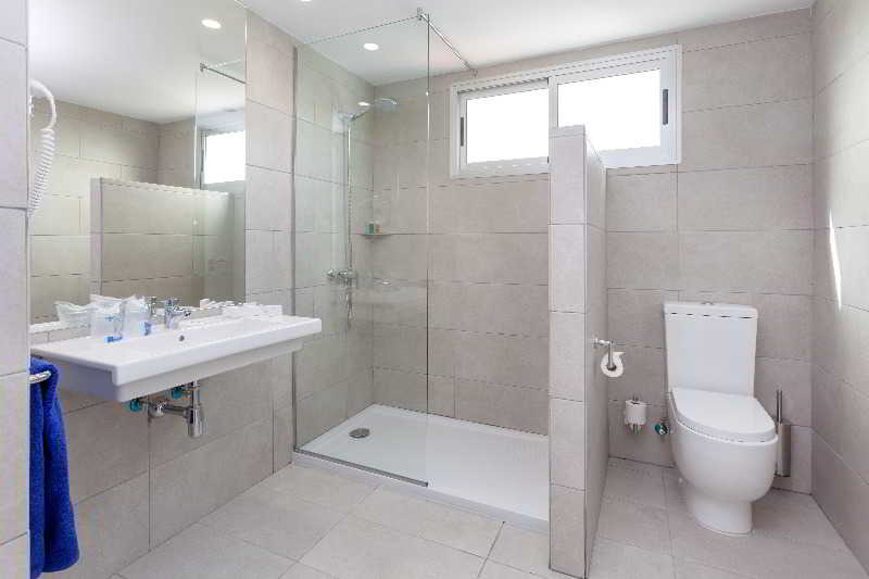 Akeah Broncemar Maspalomas