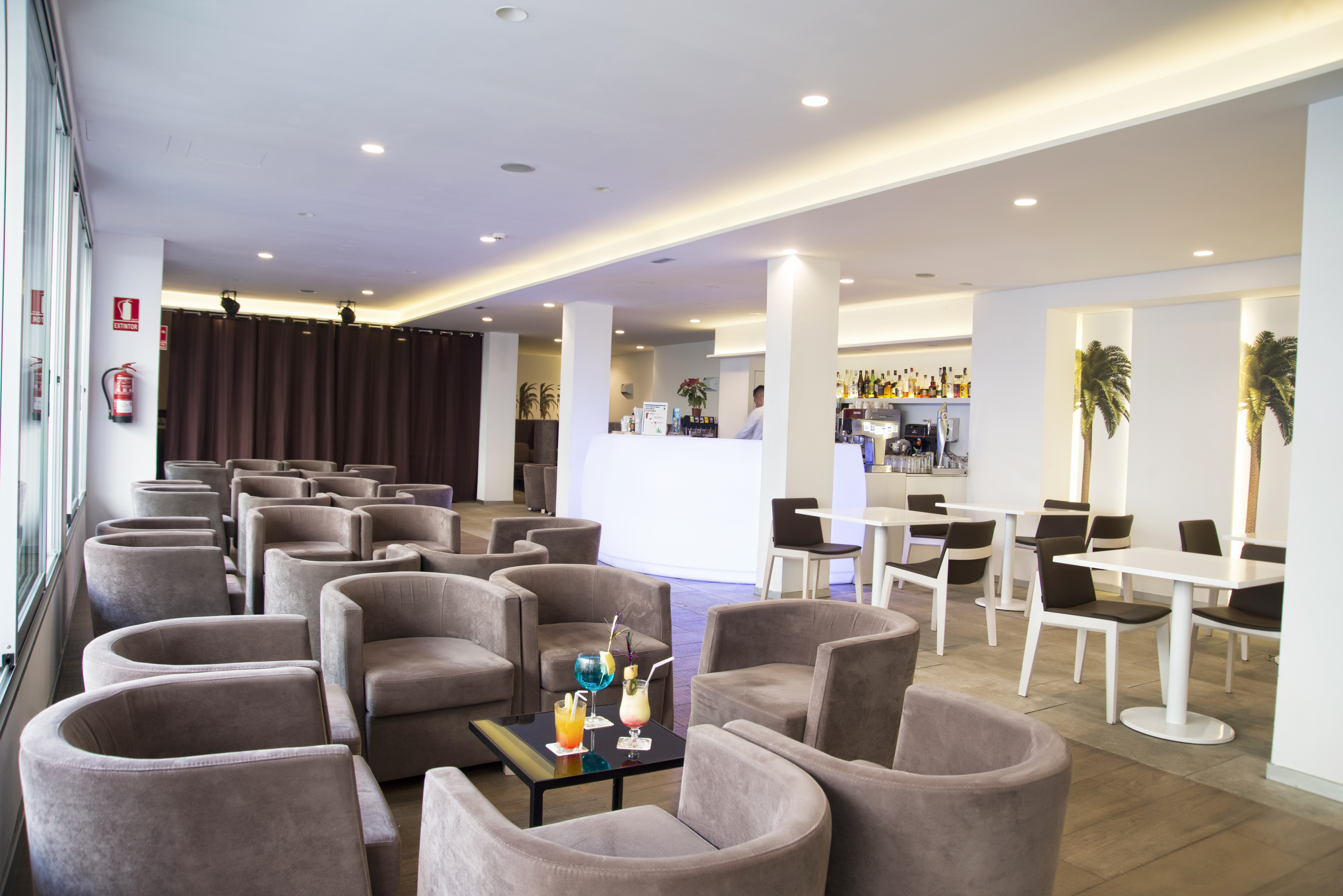 Akeah Broncemar Maspalomas