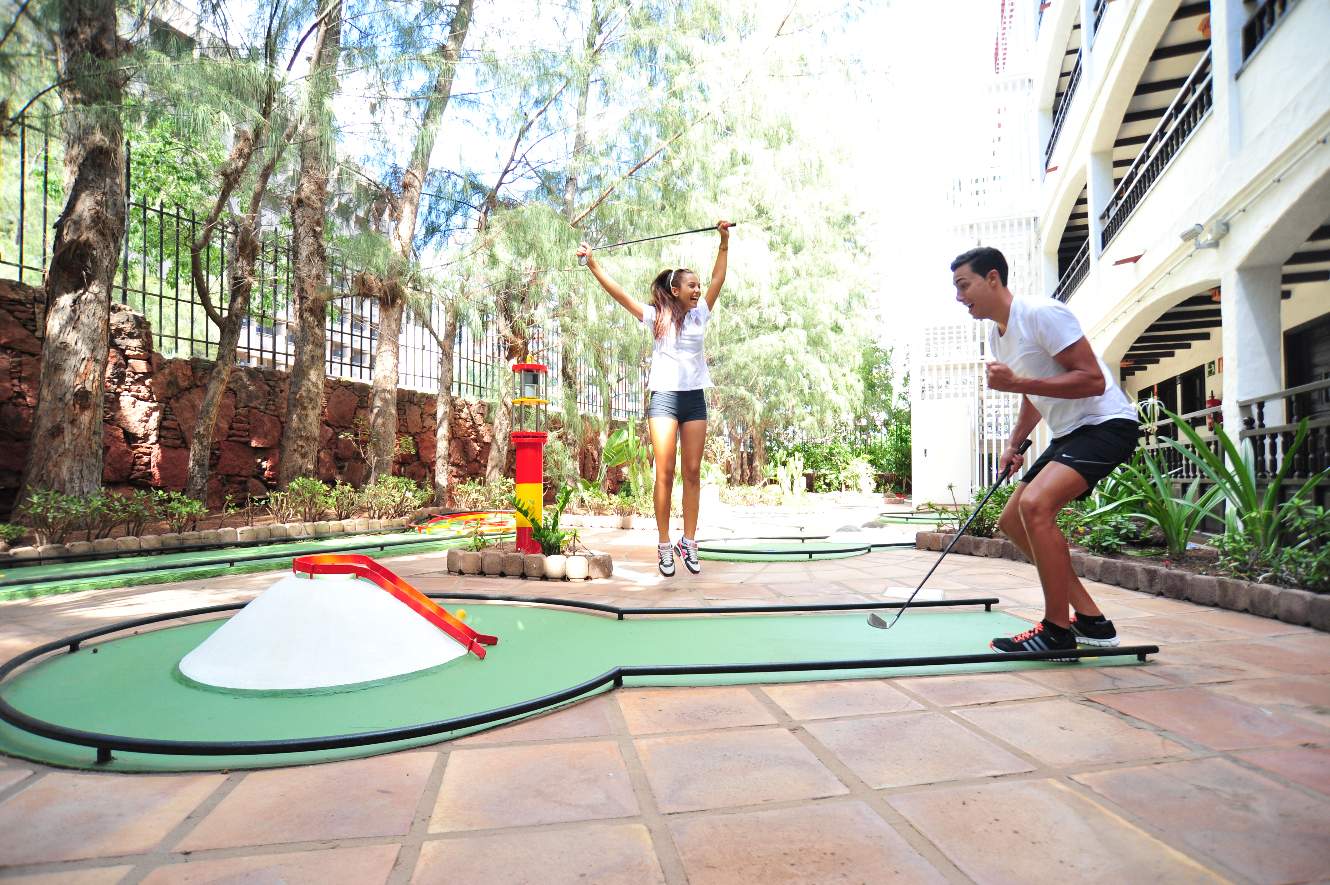 Hotel Parque Tropical