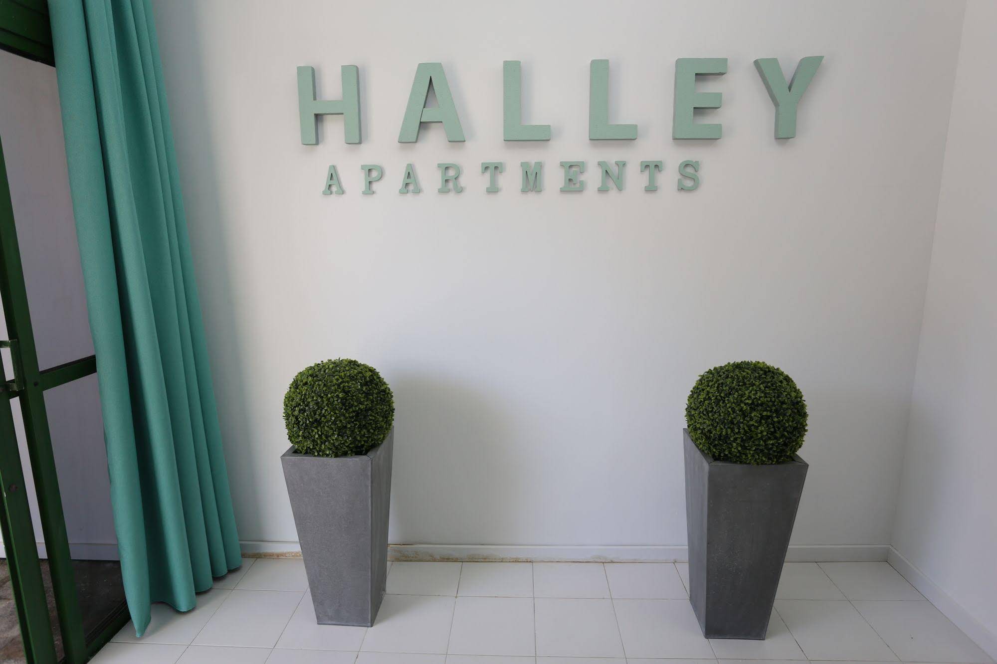 Halley Apartments