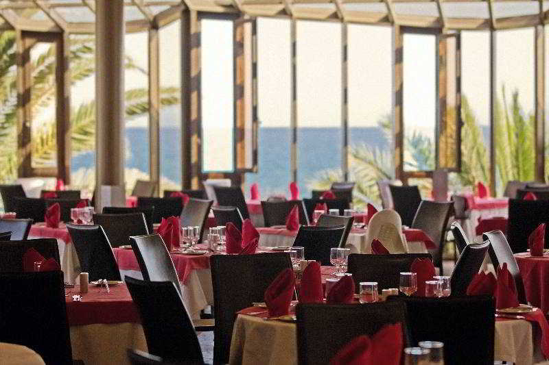 Don Gregory by Dunas