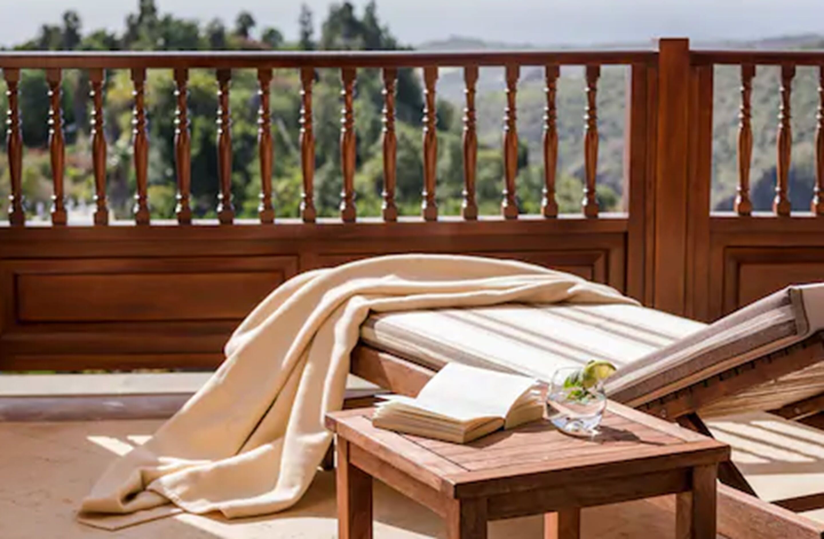 Casa León Royal Retreat