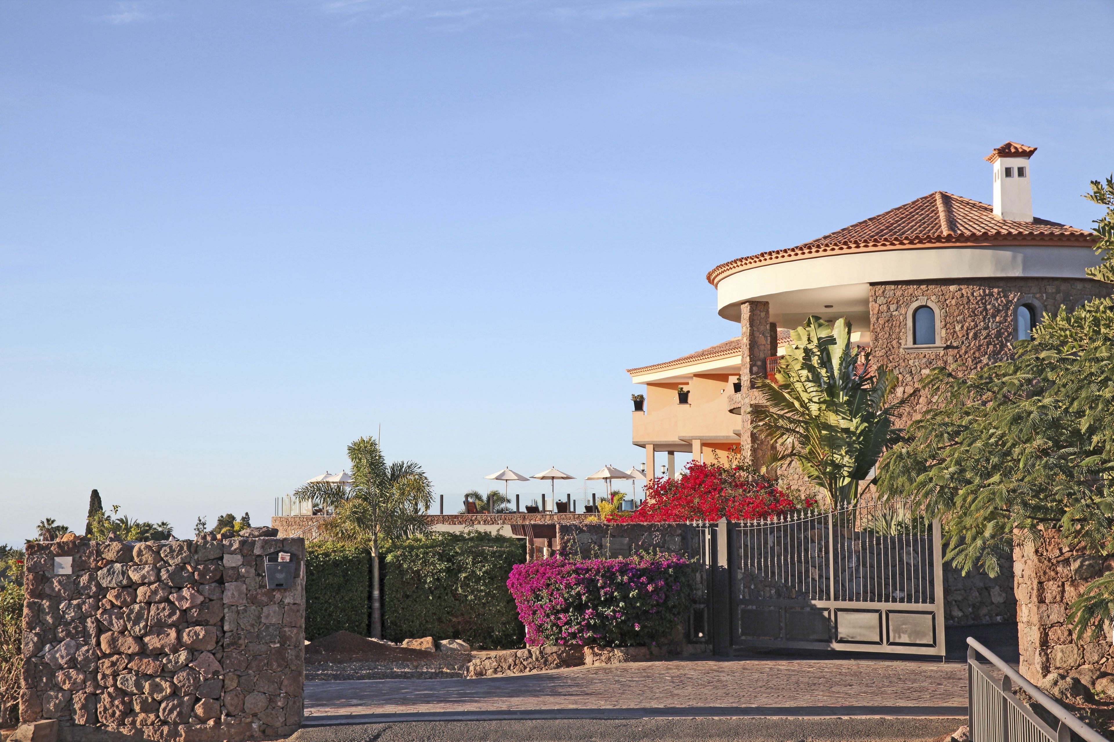 Casa León Royal Retreat