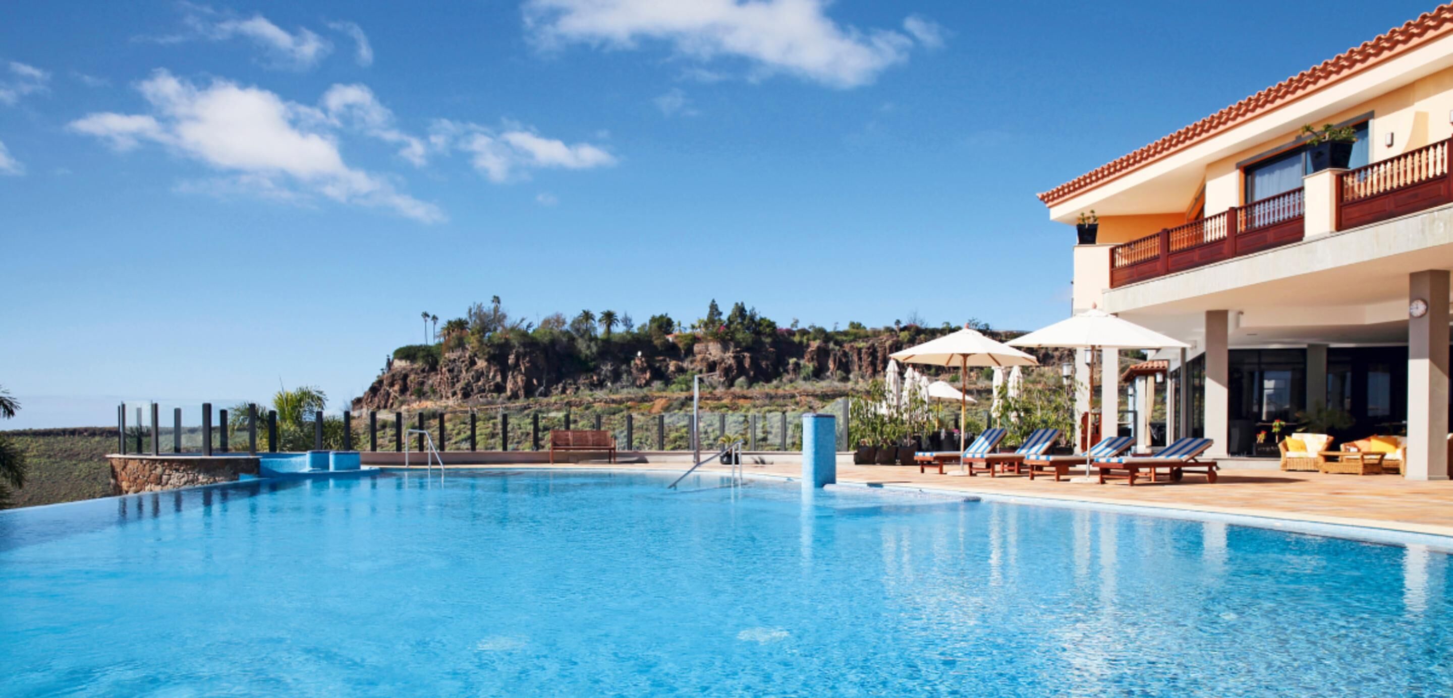 Casa León Royal Retreat